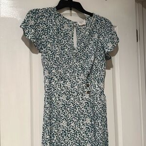 Women’s Medium Sienna Sky Blue/Green and White Flowered Dress
